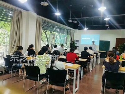 藝術(shù)生文化課提升之路 勤思教育的專(zhuān)業(yè)護(hù)航